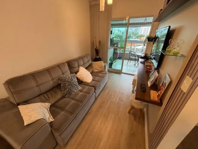 Apto de 2 Dorm c/1 suíte, SACADA GOURMET, 74 m² de área útil. Bairro: FORTE.