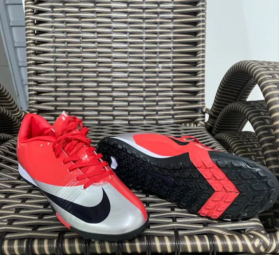 Chuteira Mercurial vapor 9 CR7