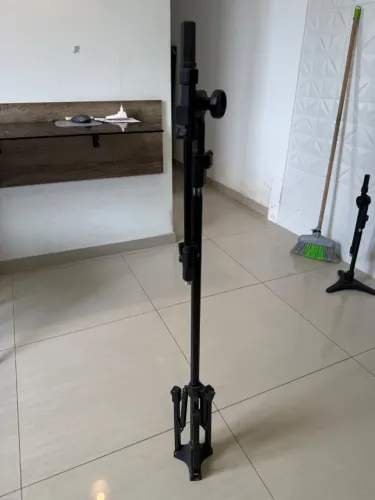 Pedestal de Microfone RMV Grande - Tripé Retrátil