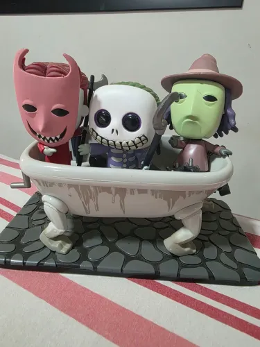 Funko Pop! Movie Moments: Disney - Lock, Shock, & Barrel in Bathtub (#474)