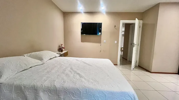 Alugo Apartamento de 2/4 sendo 1 suite e 100% Mobiliado na Batista Campos