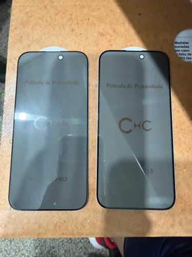 Película iPhone 14, 15 e 16 pro. Privacy. 