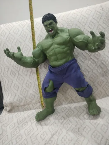 Boneco Hulk da linha dos Vingadores Marvel