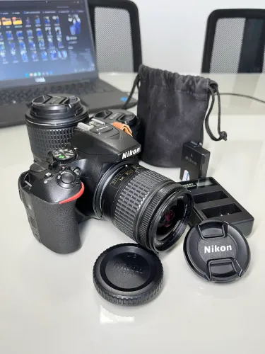 Câmera DSLR - Nikon D5600 + Lentes
