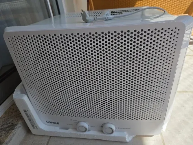 Ar Condicionado Janela Consul 10000 Btu/h, mecânico, 110V
