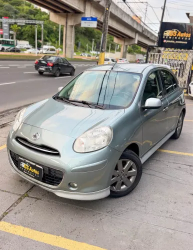 Nissan March SR 1.6 16V Flex Fuel 5P 2014