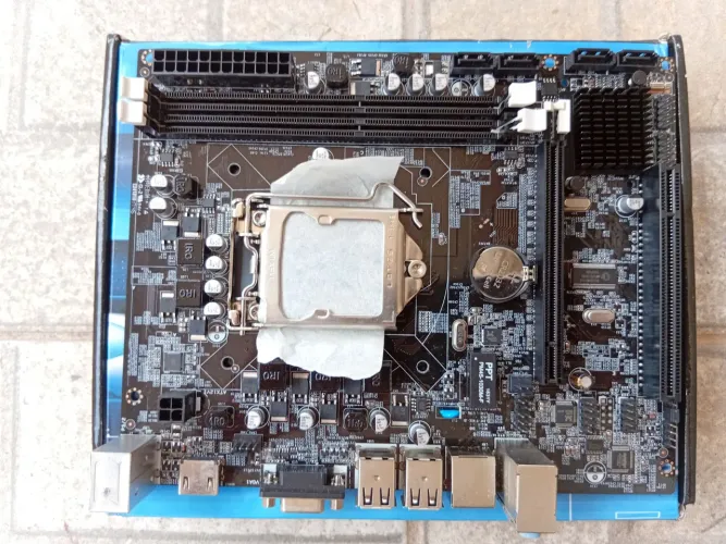 Vendo Placa mãe sem Processador,  modelo : PM-45-1030M-F