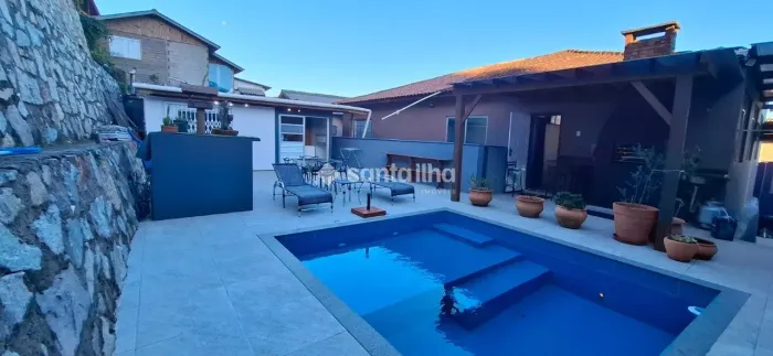 Casa com 5 dormitórios à venda, 304m² - Tapera - Florianópolis/SC