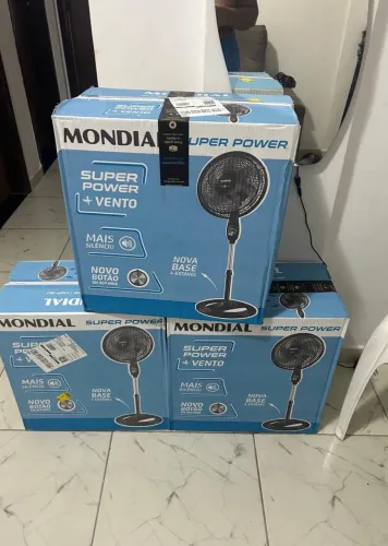 Ventilador de pé LACRADO