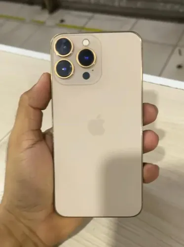 iPhone 11 Pro Max transformado no 16 pro Max 256gb