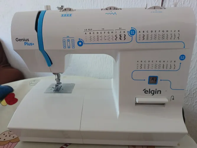 Vendo máquina de costura 