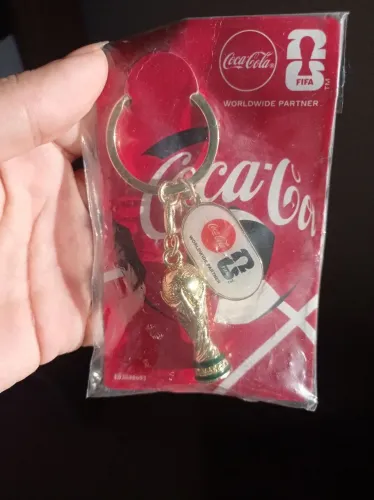 Chaveiro Taça da copa do mundo FIFA - CocaCola