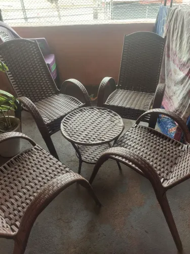 Conjunto de cadeira pra área