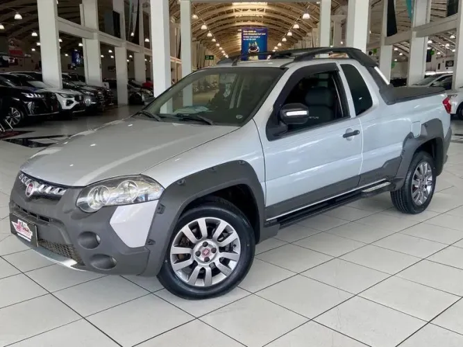 Fiat Strada Adventure 1.8/ 1.8 Locker Flex CE 2016
