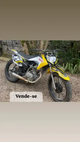Moto de trilha