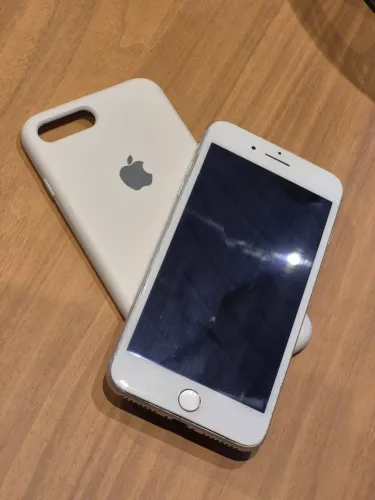 Iphone 8 PLUS