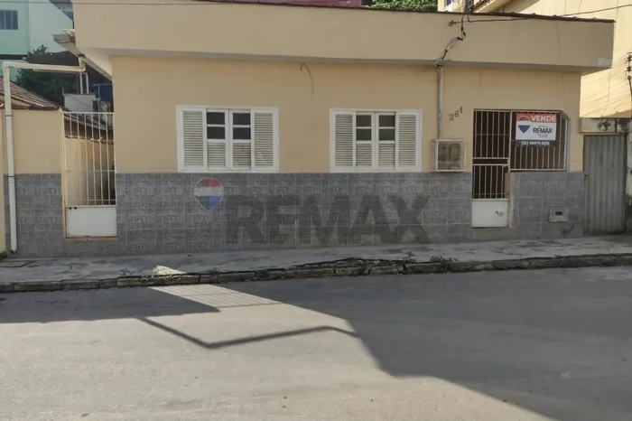 2 CASAS À VENDA NA VILA DO SUL ALEGRE/ES