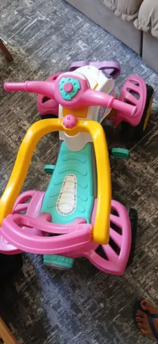 Triciclo infantil