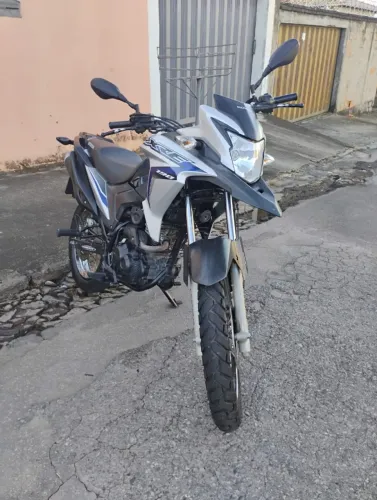 Vendo ou Troco - Honda XRE 190 - 2018