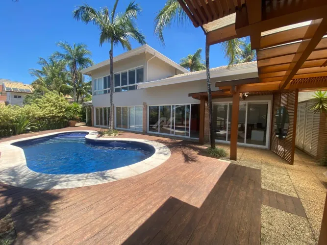 Casa Alto Padrão à Venda no Condomínio Millenium Valinhos | 538m², Terreno 1470m²
