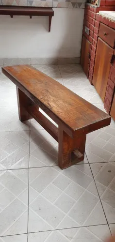 Banco rústico