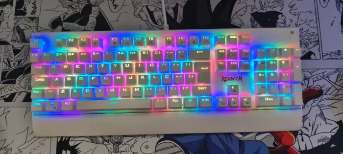 Teclado Redragon KALA (switch blue)