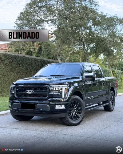 Ford F-150 Lariat Black 4X4 5.0 V8 2024