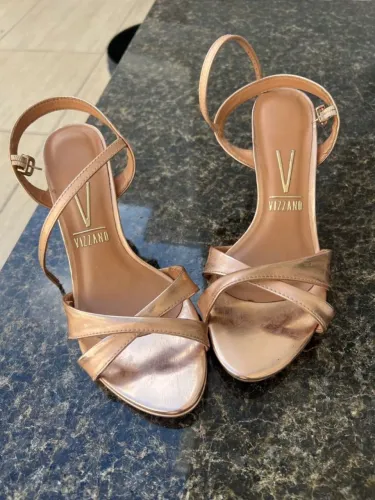 sandália vizzano salto fino rose 36