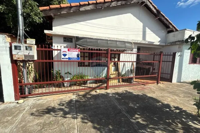 "Casa Espaçosa no Setor Sul II Barra do Garças"