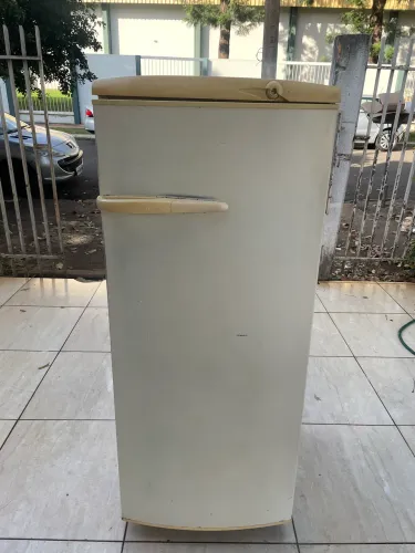 Geladeira Cônsul 300 Litros