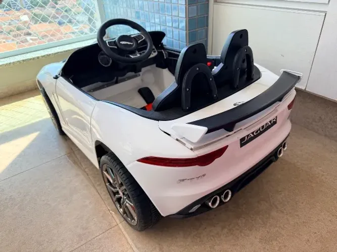 Mini carro elétrico - Jaguar