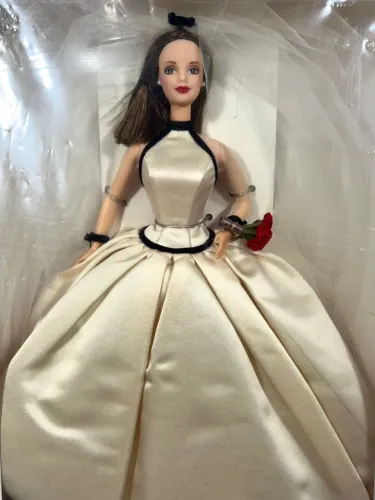 Barbie Collector Vera Wang Noiva