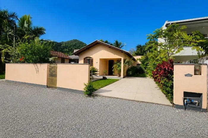 Casa com 1 dormitório à venda por R$ 479.000,00 - São Sebastião - Palhoça/SC