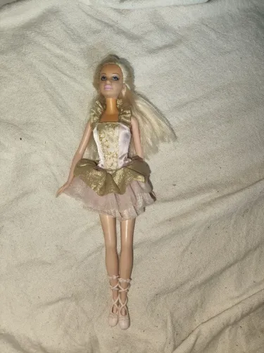 Barbie Annelise bailarina