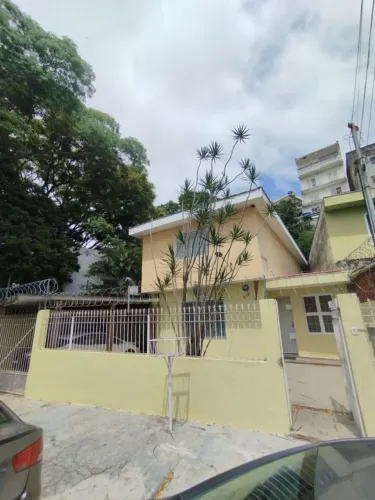 Casa para alugar na vila Sônia com 3 quartos próx ao metro FL05