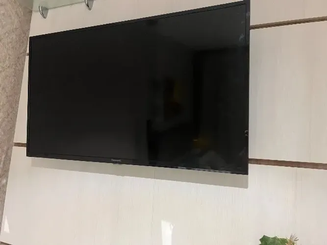 Vendo televisão 42 polegadas, LED 