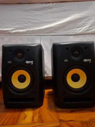 Krk Rokit 5