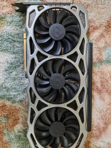 Placa de vídeo 1080 ti FTW3 11gb