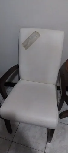 Poltronas em madeira maciça o conjunto