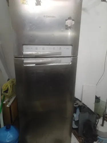Eletrolux frost free DF50X