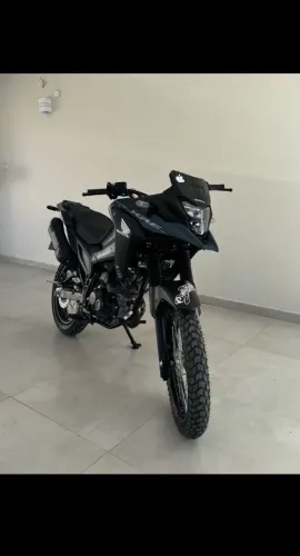 Moto XRE 2024