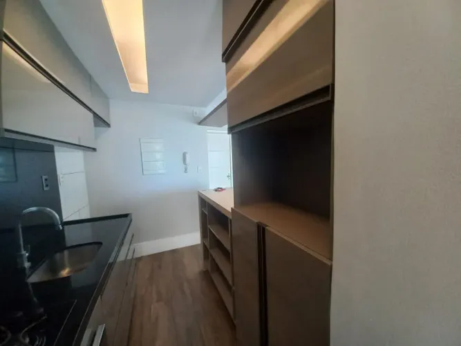 ALUGO APARTAMENTO 2 suítes COM 82m²