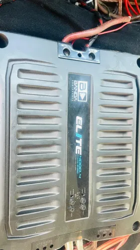Módulo de som automotivo