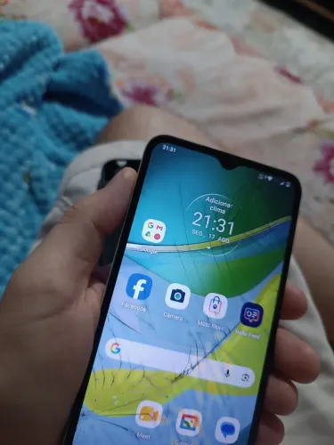Moto E13