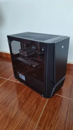 PC Gamer RX 570 4GB + Xeon E5-2680 | Desempenho de i7 6ª/7ª Gen