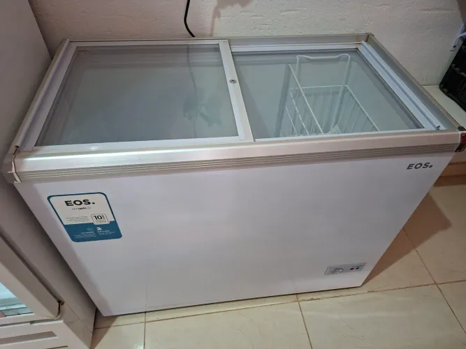 Freezer Expositor Horizontal 205L - 220V