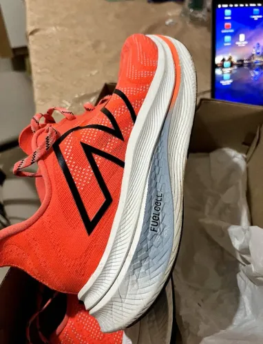Tênis New Balance SuperComp Trainer V2 - Pouquíssimo Usado | Na Caixa