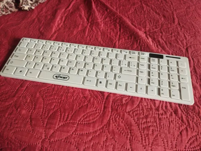 Teclado Knup e Mouse Knup
