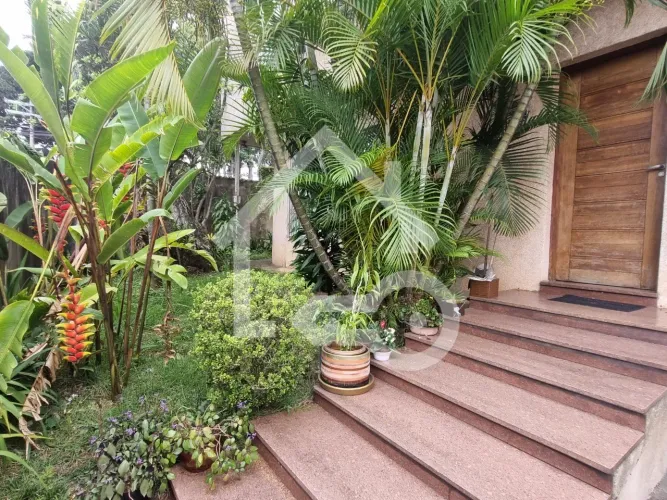 Casa para locação em São Bernardo do Campo-SP, Nova Petrópolis: 4 quartos, 2 suítes, 3 sal