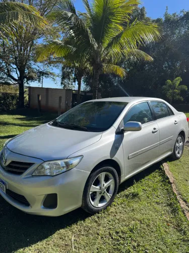 Toyota Corolla GLI 1.8 Flex 16V Aut. 2014